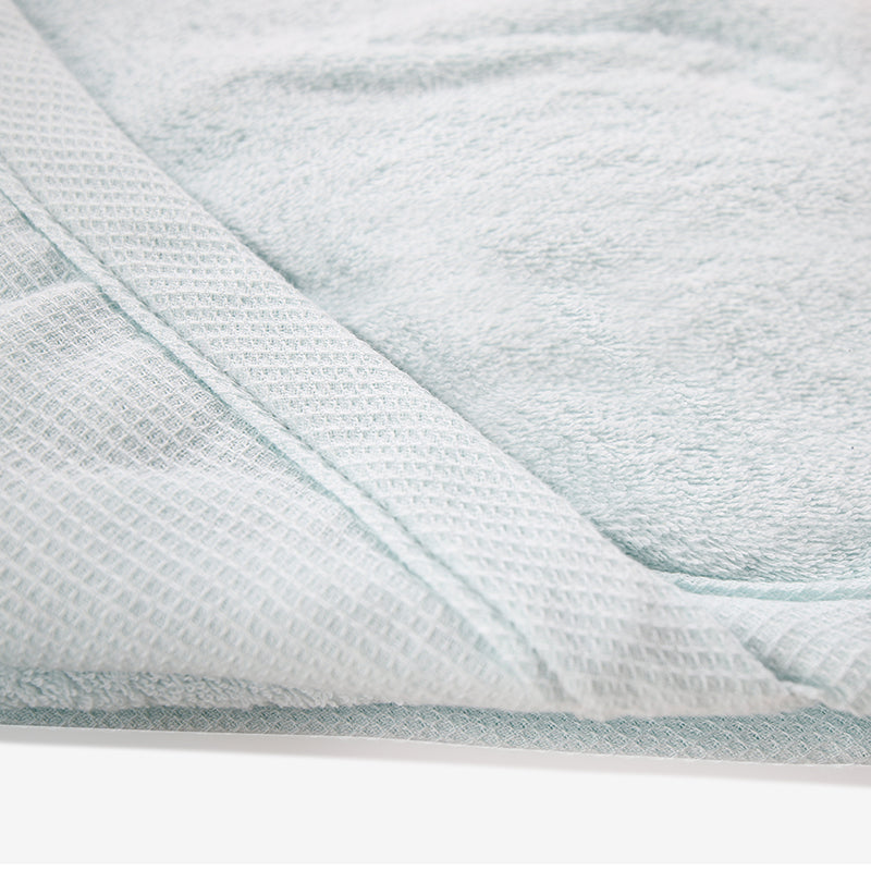 Handsfree Towel for Newborn