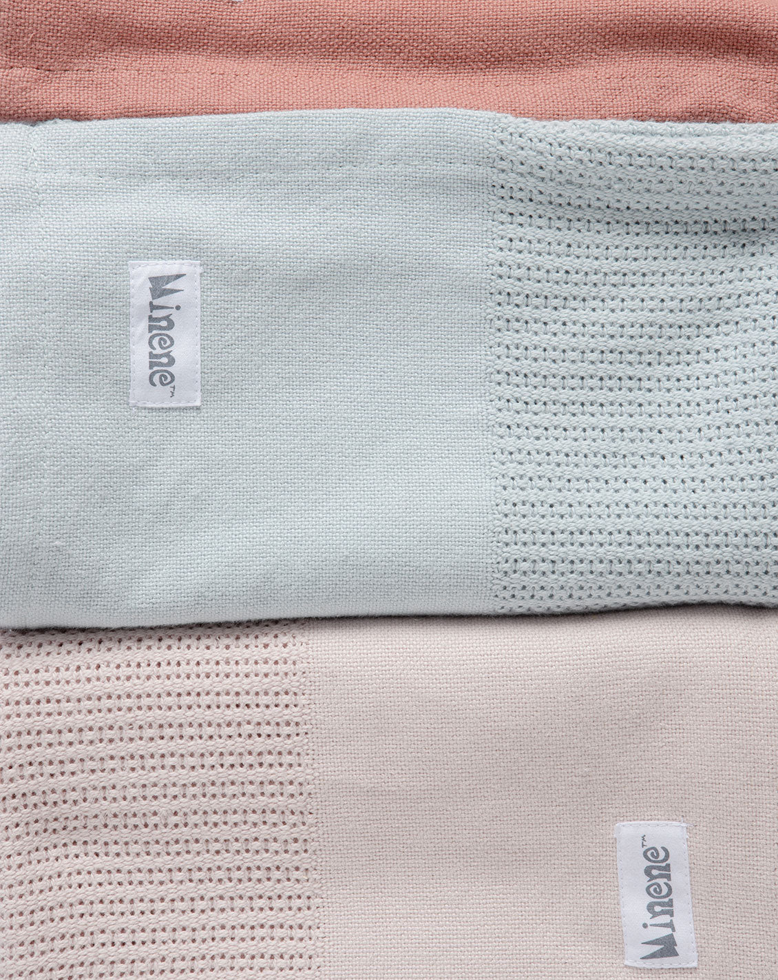 Cellular Blanket 70x110 cm