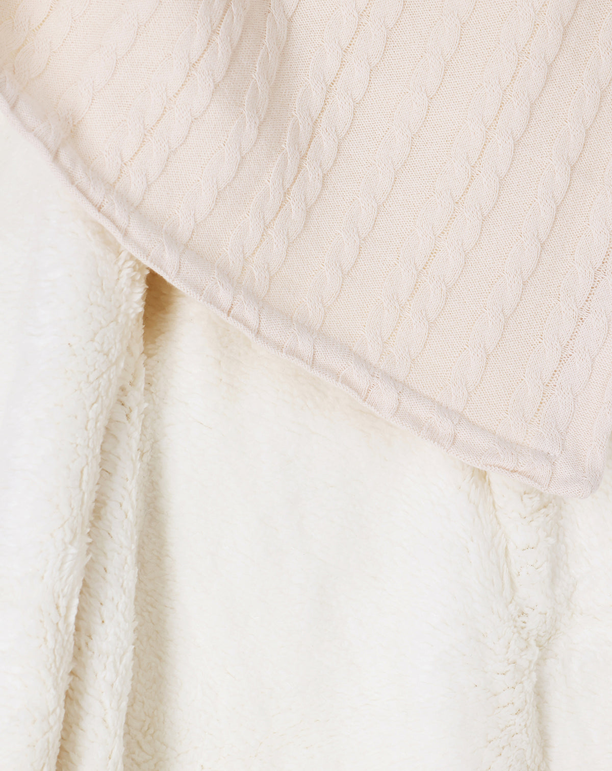 Double Sided Blanket With Embroidery & Fake Fur S