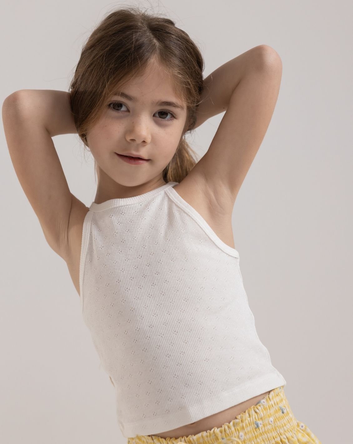 Collar Tank Top with Tied Back H