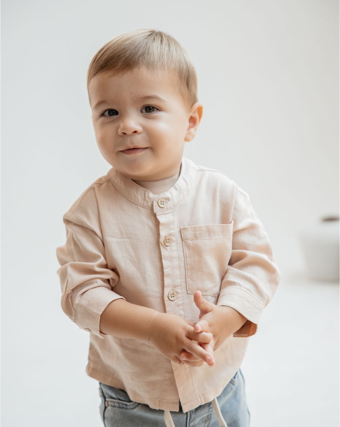 Buttoned Linen Shirt With Grandad Collar WB9