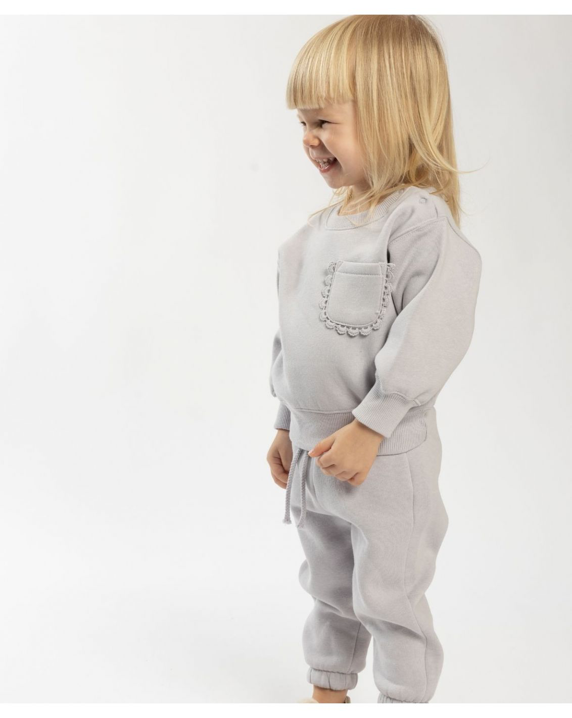 Sweatshirt And Pants Set KF3