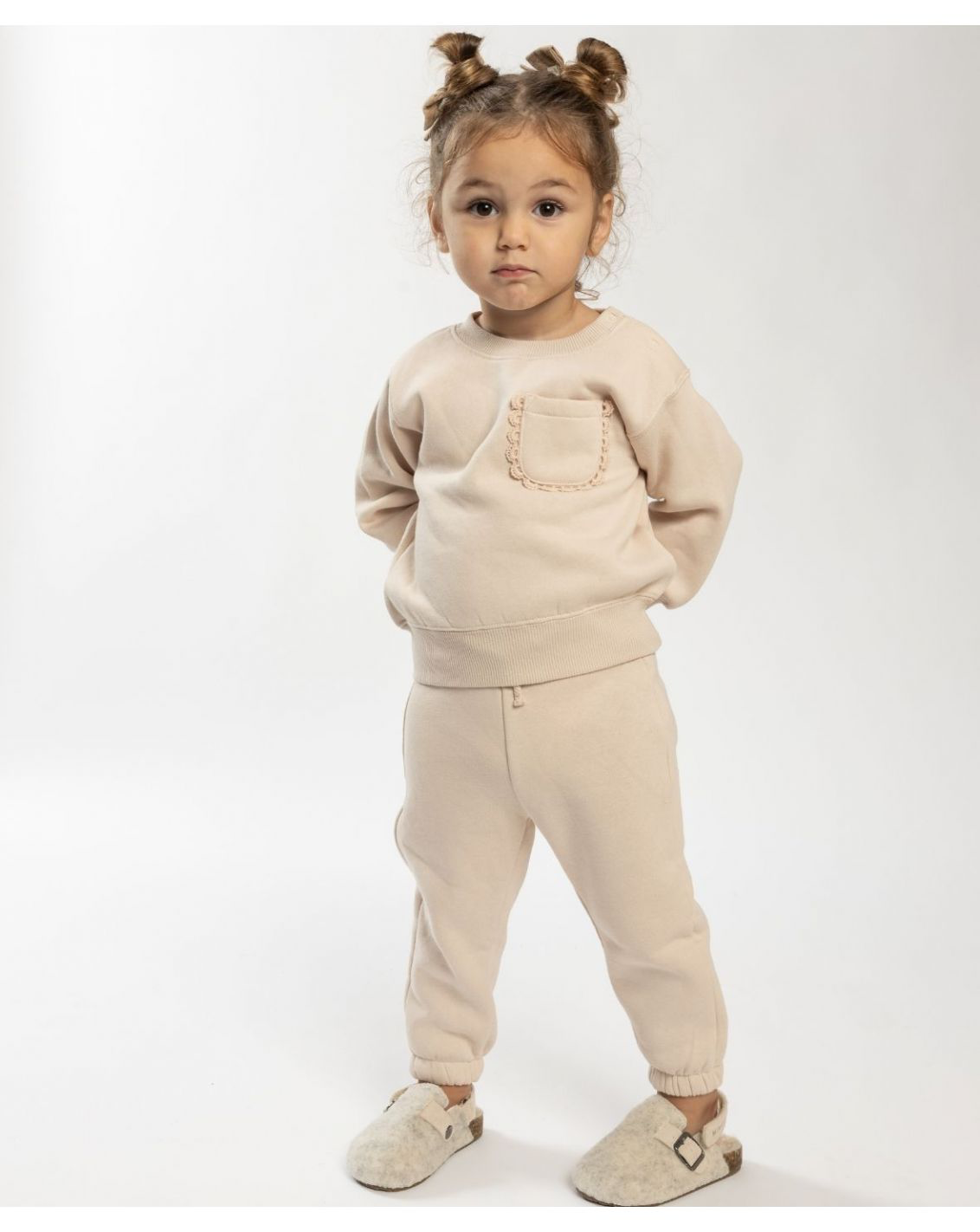 Sweatshirt And Pants Set KF3