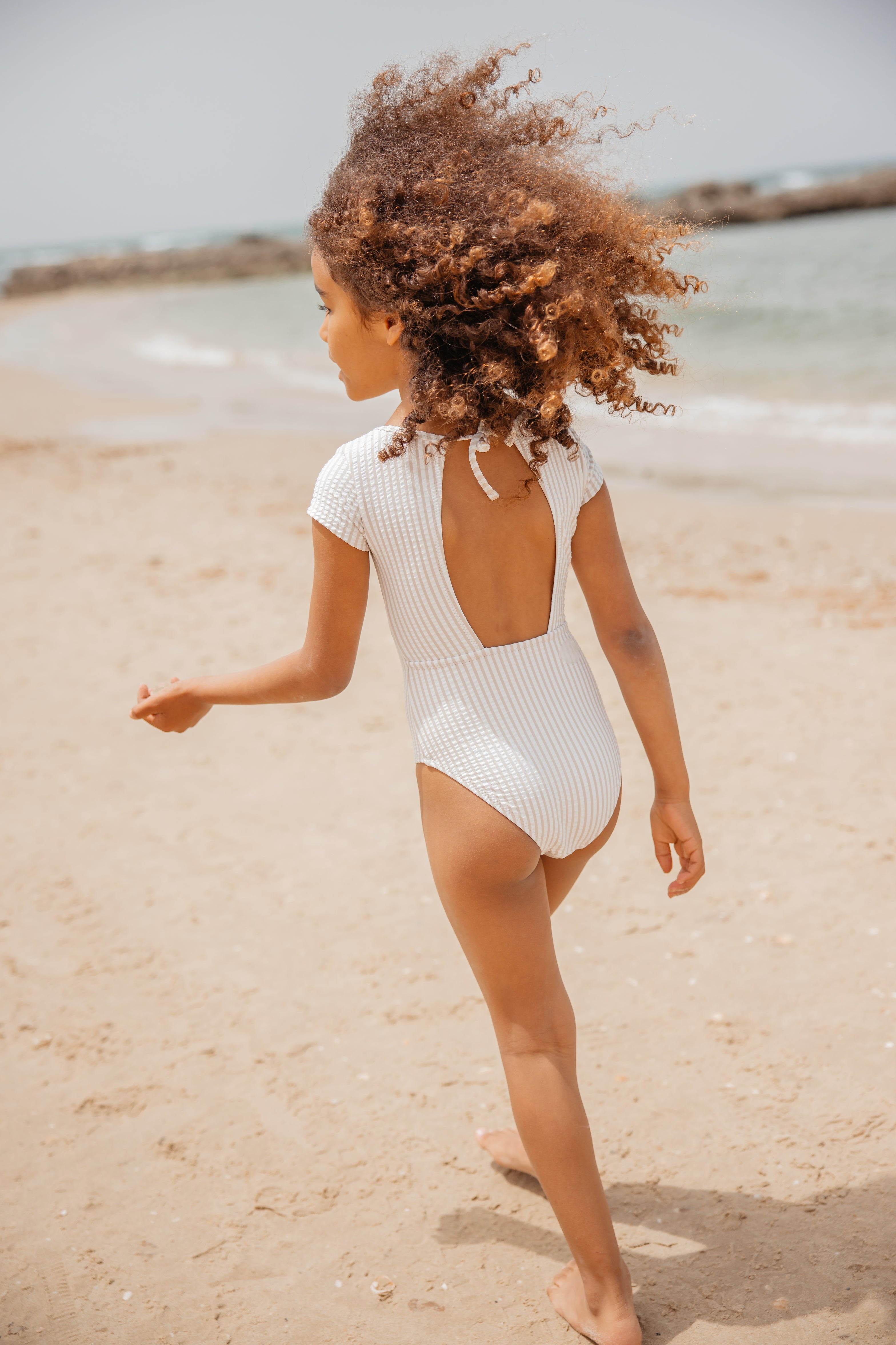 Short Sleeves Swimsuit S4