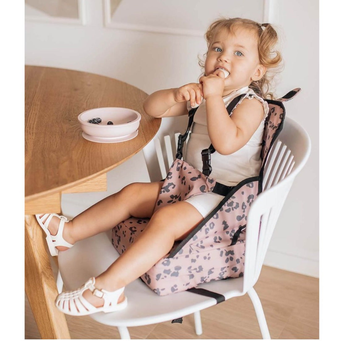 Baby Eating Seat, Antique Pink!