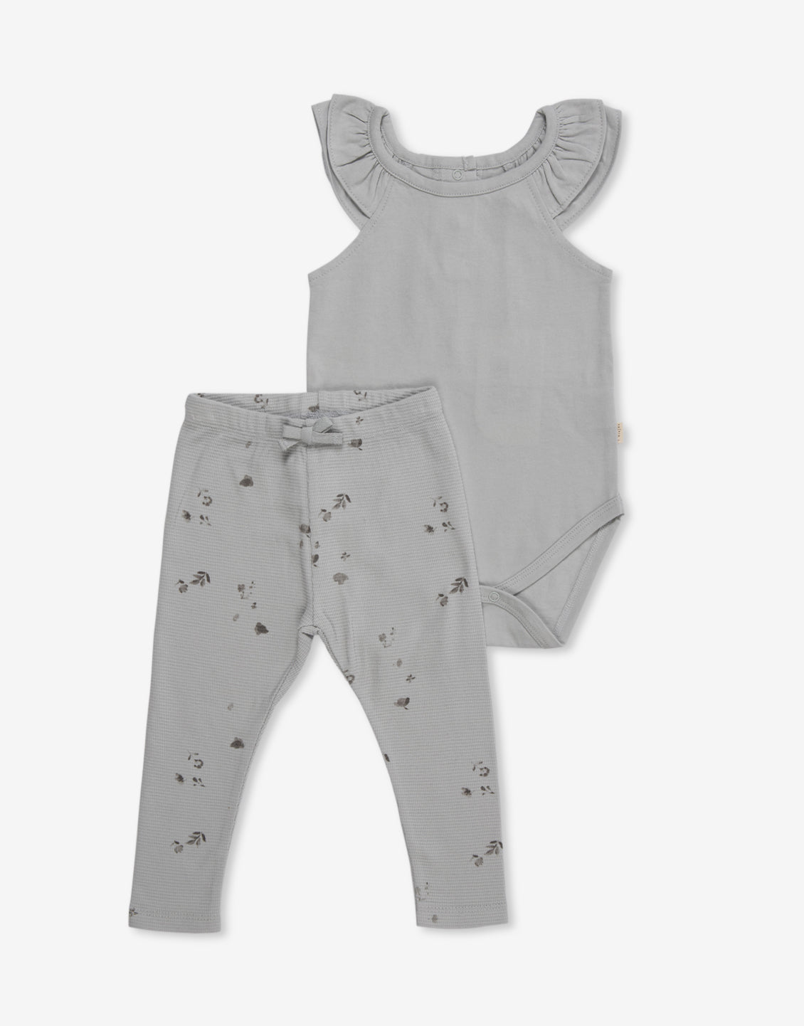 เซ็ตบอดี้สูทและกางเกงรัดรูปขายาว