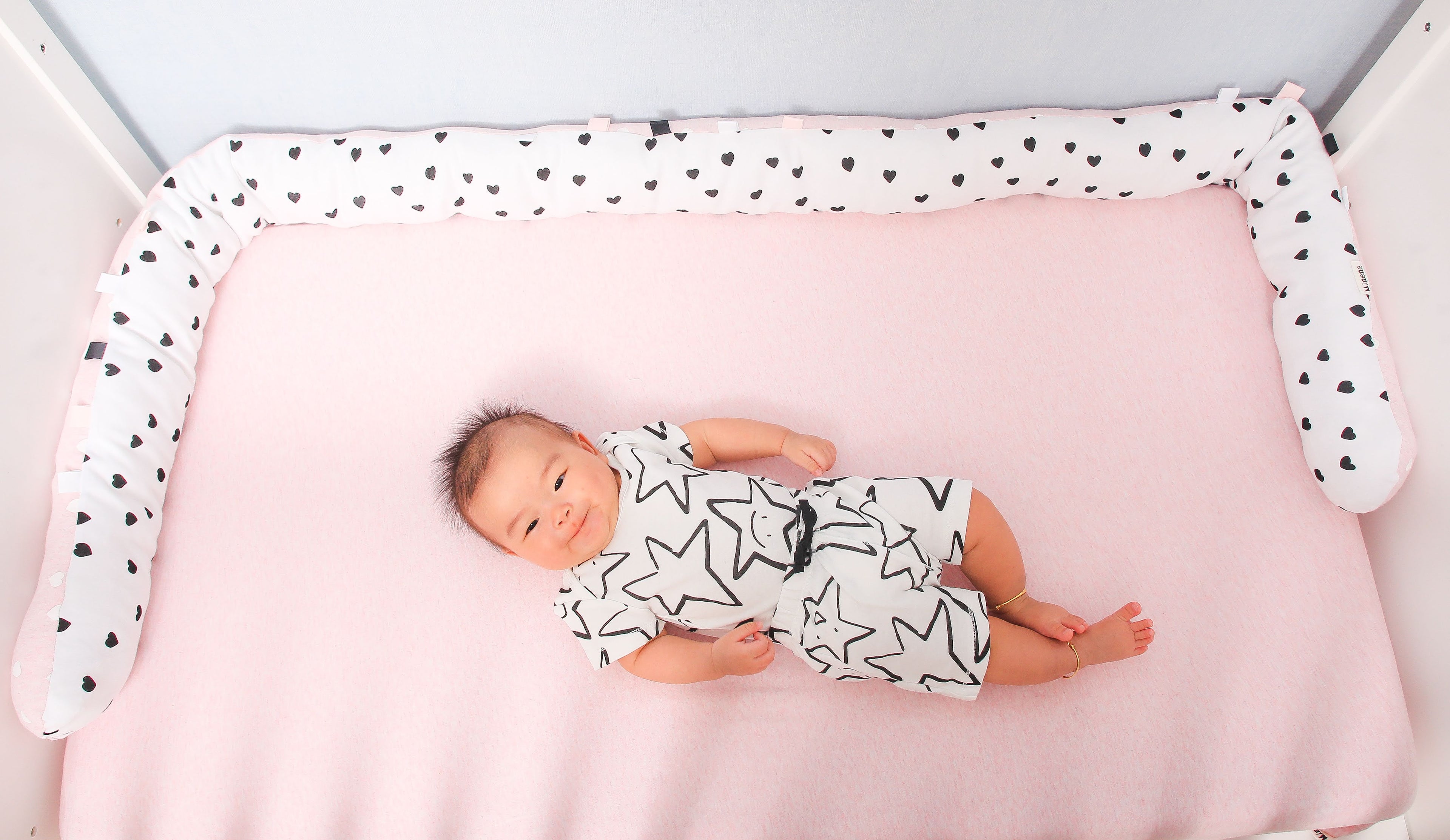 Gorgeous Baby Pink Heart Bedding Gift Box